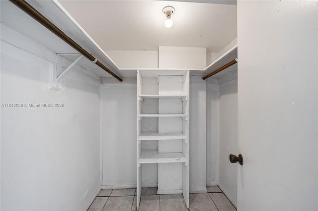 12500 NE 15th Ave 402, North Miami, FL 33161