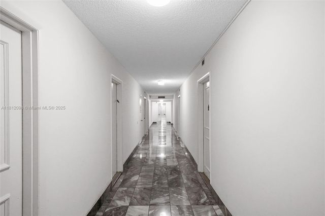 12500 NE 15th Ave 402, North Miami, FL 33161