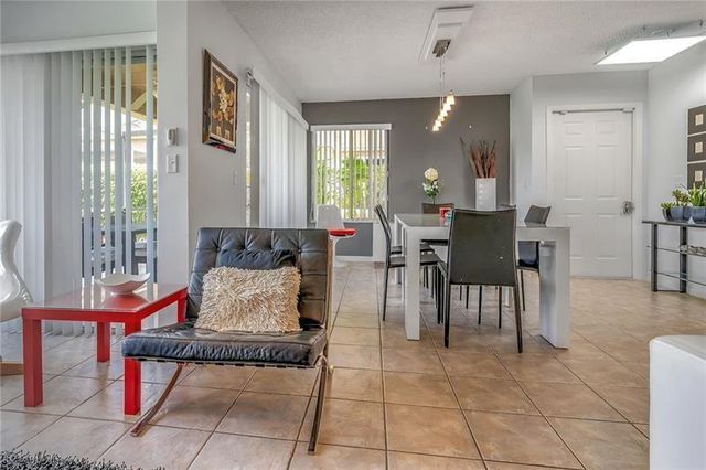 6751 Boca Pines Trail F, Boca Raton, FL 33433