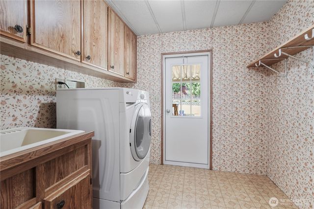 7170 N Van Decar Road SE, Port Orchard, WA 98367