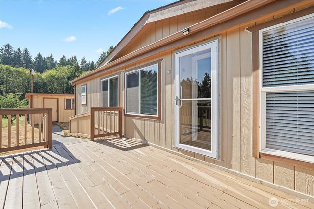 7170 N Van Decar Road SE, Port Orchard, WA 98367