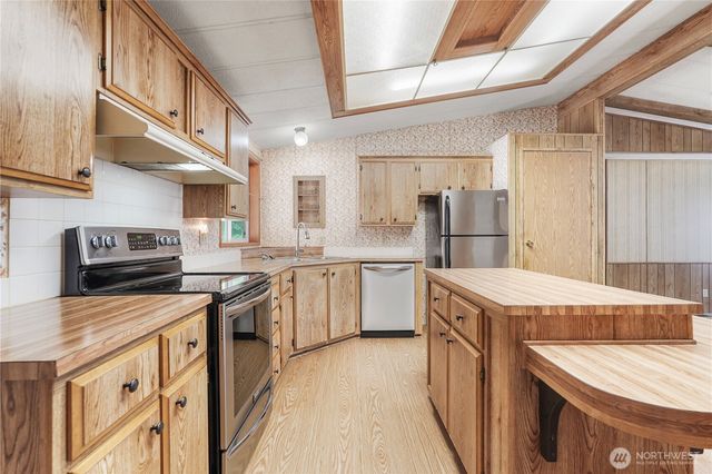 7170 N Van Decar Road SE, Port Orchard, WA 98367