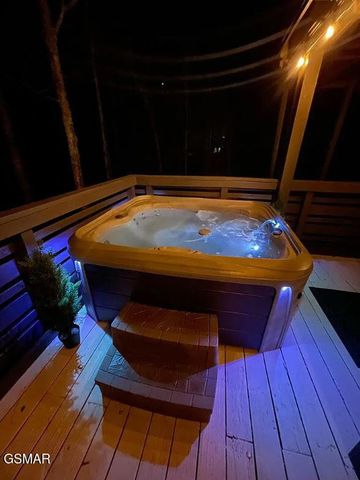 1420 Alpine Drive, Sevierville, TN 37876
