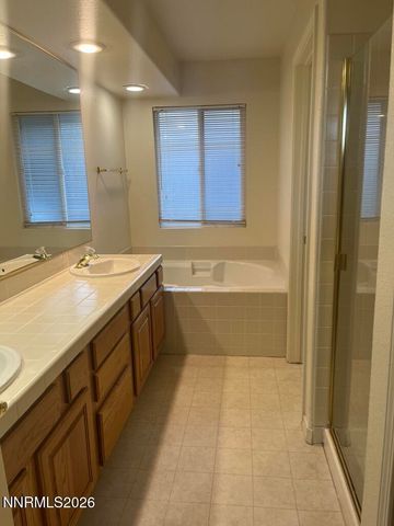 6513 Evans Creek Drive, Reno, NV 89519