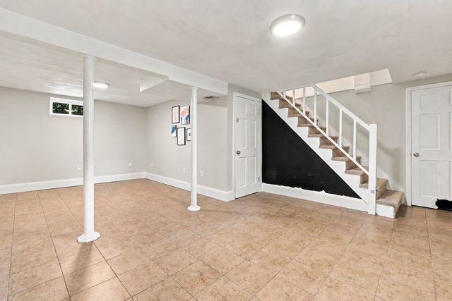 3 Lantern Lane, Woburn, MA 01801