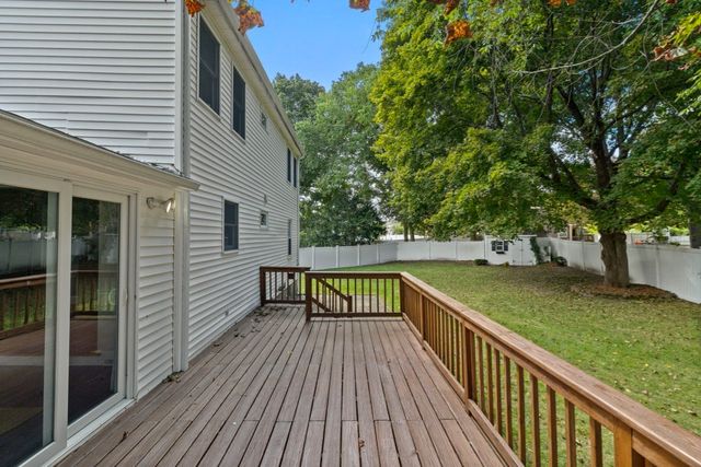 3 Lantern Lane, Woburn, MA 01801