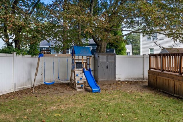 3 Lantern Lane, Woburn, MA 01801