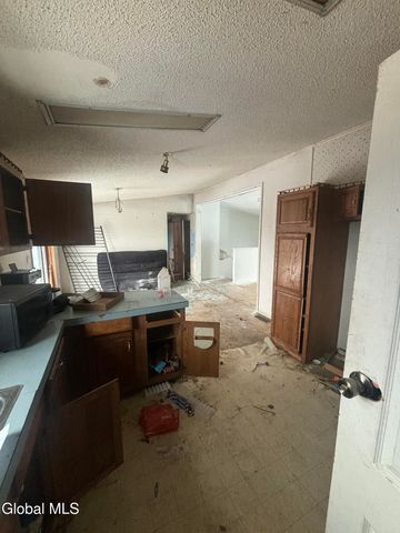 2087 Coach Road, Argyle, NY 12809