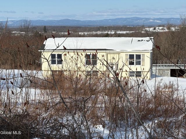 2087 Coach Road, Argyle, NY 12809
