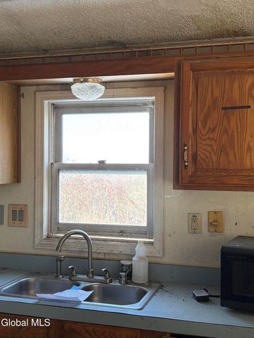 2087 Coach Road, Argyle, NY 12809