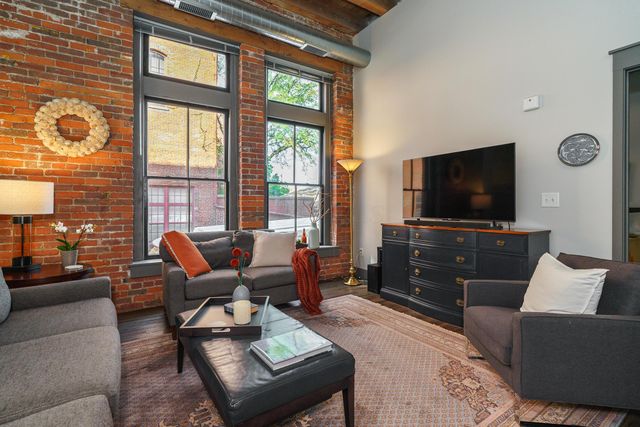 570 S Front Street, 104, Columbus, OH 43215