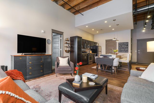 570 S Front Street, 104, Columbus, OH 43215