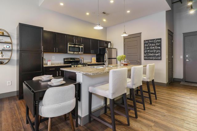 570 S Front Street, 104, Columbus, OH 43215