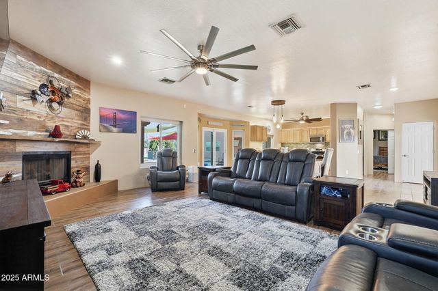 17244 E CHESTNUT Drive, Queen Creek, AZ 85142