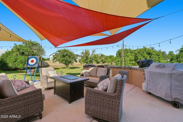 17244 E CHESTNUT Drive, Queen Creek, AZ 85142