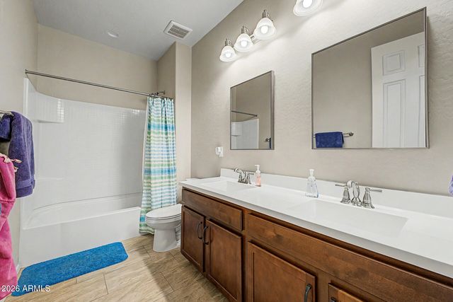 17340 W GAMBIT Trail, Surprise, AZ 85387