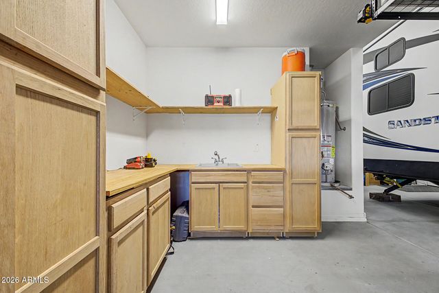 17340 W GAMBIT Trail, Surprise, AZ 85387