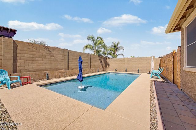 17340 W GAMBIT Trail, Surprise, AZ 85387