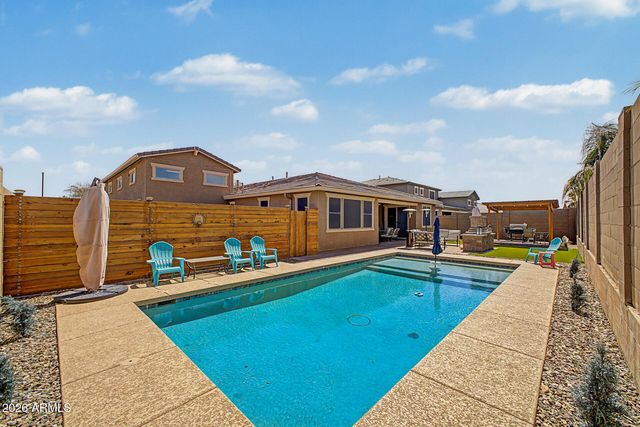 17340 W GAMBIT Trail, Surprise, AZ 85387
