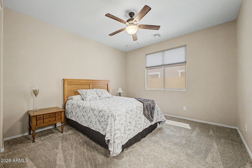 Image 19 of property listing at 17340 W GAMBIT Trail, Surprise, AZ 85387
