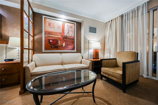 125 East HARMON Avenue 1405, Las Vegas, NV 89109