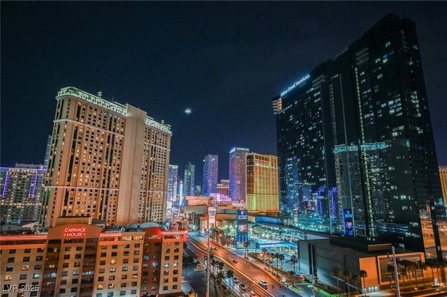 125 East HARMON Avenue 1405, Las Vegas, NV 89109