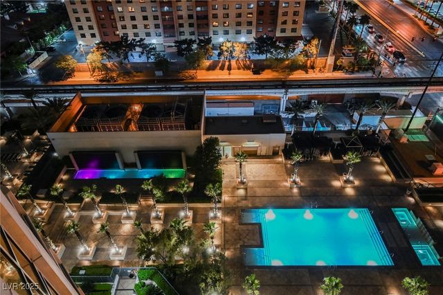 125 East HARMON Avenue 1405, Las Vegas, NV 89109