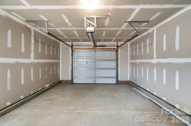 13905 Castle Nook Drive, Charlotte, NC 28273