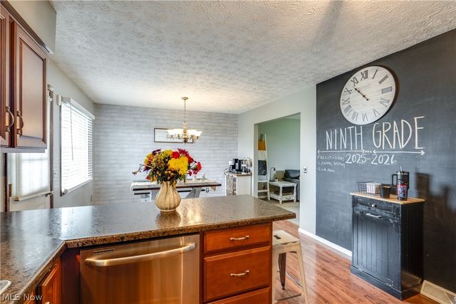 7363 Paxton Street NE, Canton, OH 44721