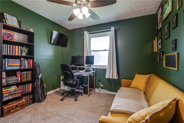 7363 Paxton Street NE, Canton, OH 44721