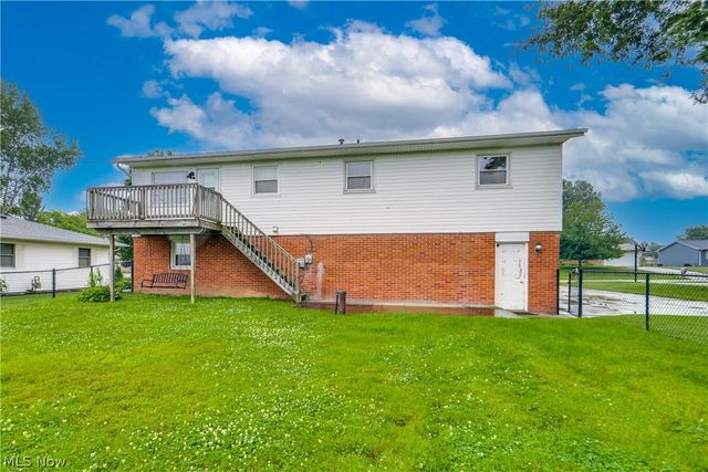 7363 Paxton Street NE, Canton, OH 44721