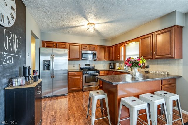 7363 Paxton Street NE, Canton, OH 44721