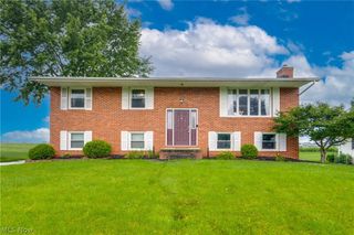 7363 Paxton Street NE, Canton, OH 44721