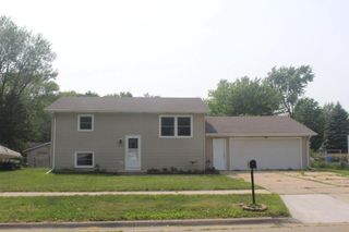 2028 S osborne Avenue, Janesville, WI 51546