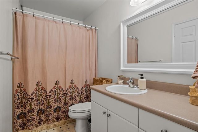 7334 Planters Rd, Fairview, TN 37062