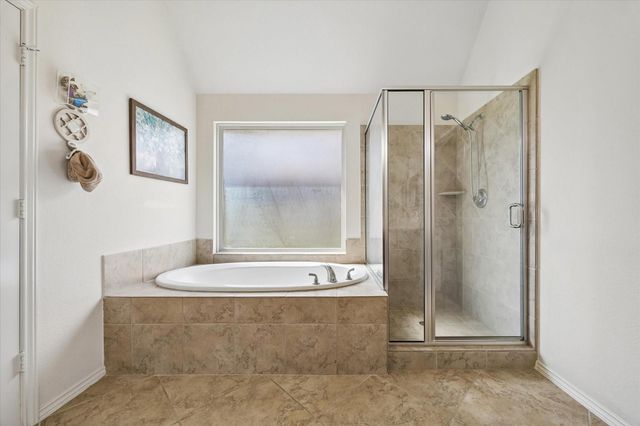 2803 Field Hollow Drive, Pearland, TX 77584
