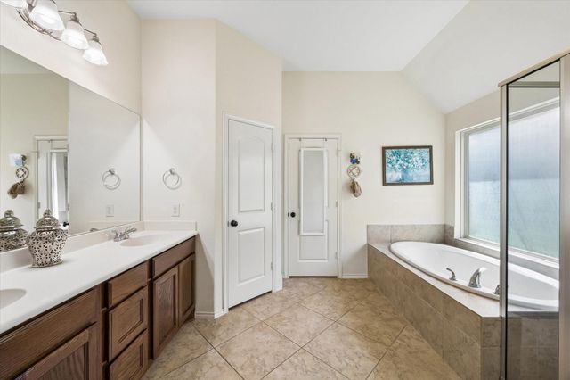 2803 Field Hollow Drive, Pearland, TX 77584