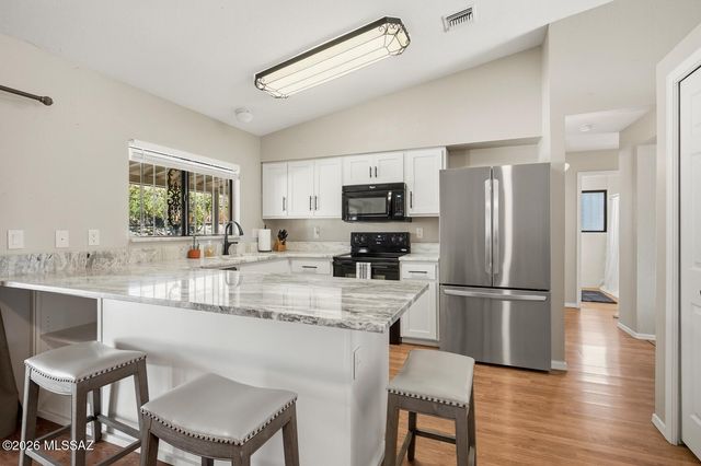 2152 W Jackalope Place, Tucson, AZ 85713