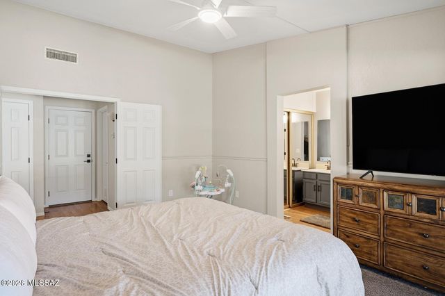 2152 W Jackalope Place, Tucson, AZ 85713