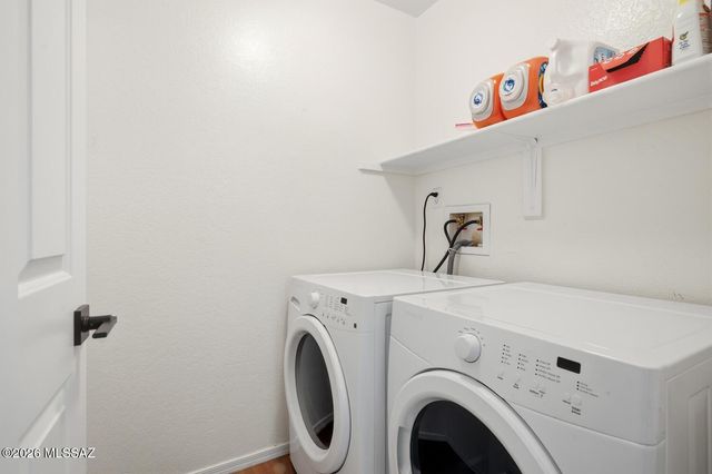 2152 W Jackalope Place, Tucson, AZ 85713