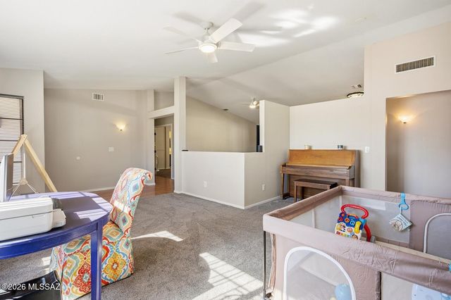 2152 W Jackalope Place, Tucson, AZ 85713