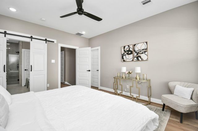 316 Thornton Road K, Houston, TX 77018