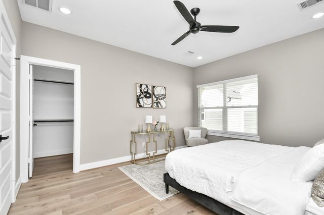 316 Thornton Road K, Houston, TX 77018
