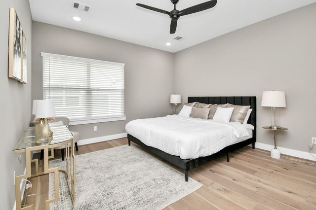 316 Thornton Road K, Houston, TX 77018