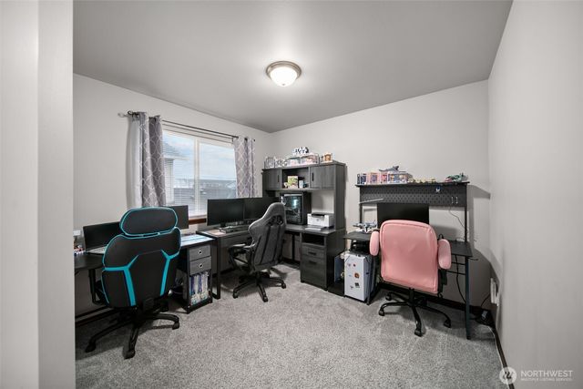 420 Kansas Loop, East Wenatchee, WA 98802