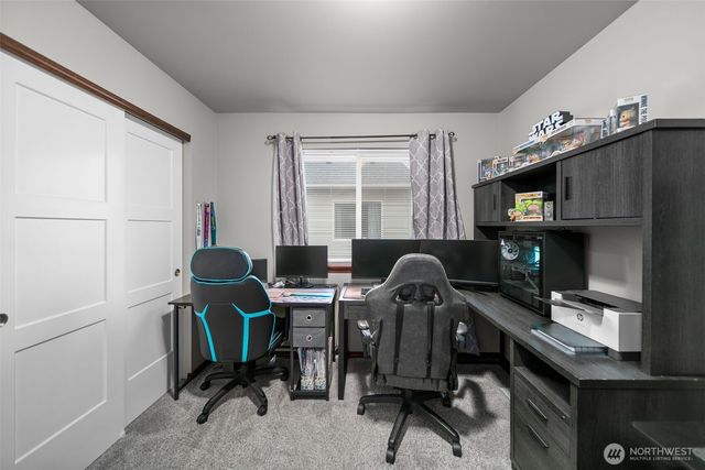 420 Kansas Loop, East Wenatchee, WA 98802