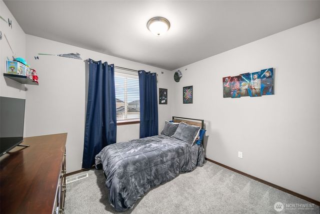 420 Kansas Loop, East Wenatchee, WA 98802