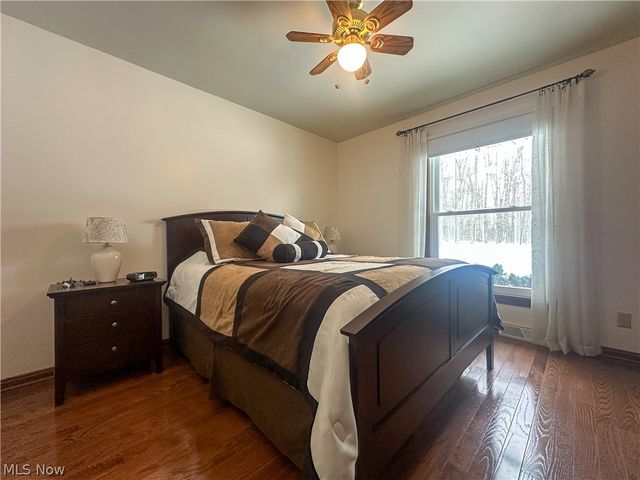 5516 Benton Lane, Brookfield, OH 44403