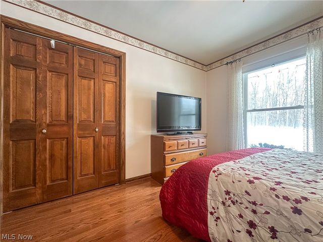 5516 Benton Lane, Brookfield, OH 44403