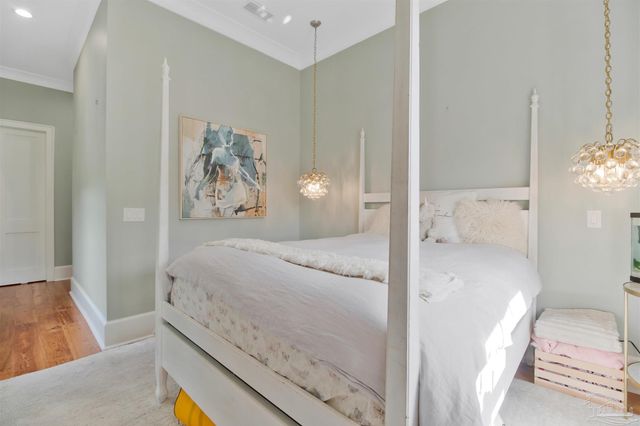 513 E Romana St, Pensacola, FL 32502